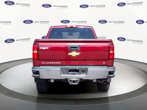 Used 2015 Chevrolet Silverado 2500 LT w/ LT Convenience Package AWD/4WD image 4