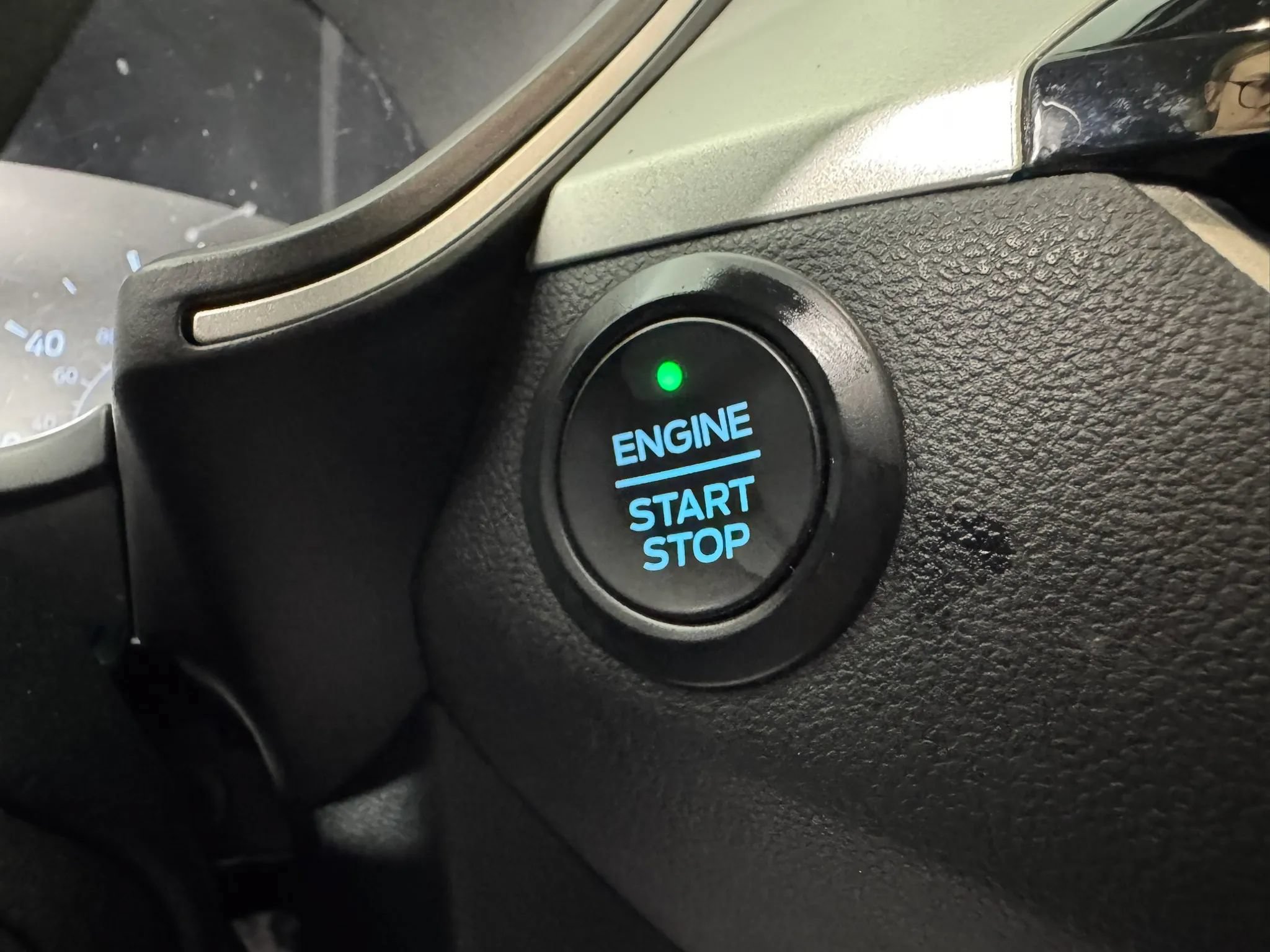 Used 2020 Ford Escape SE AWD/4WD image 17
