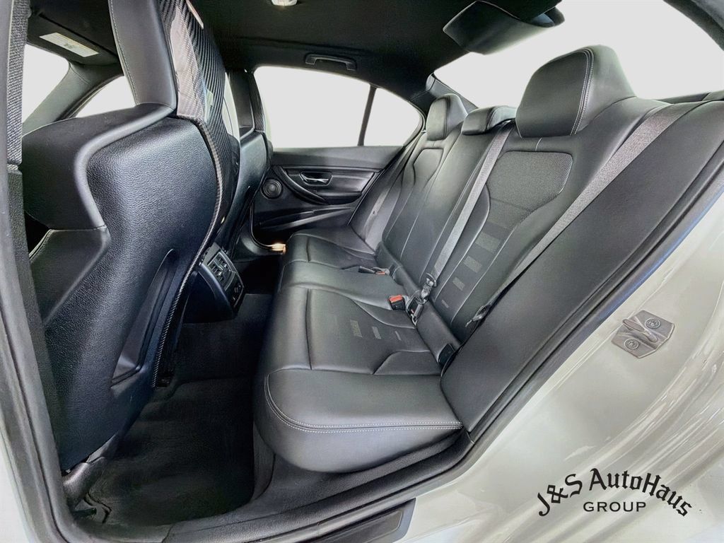 Used 2018 BMW M3 RWD image 26
