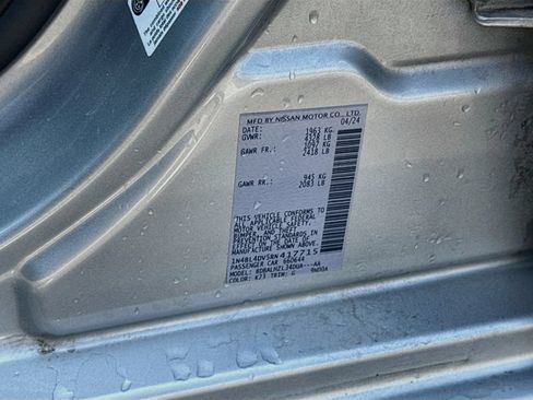 Used 2024 Nissan Altima 2.5 SV FWD image 32