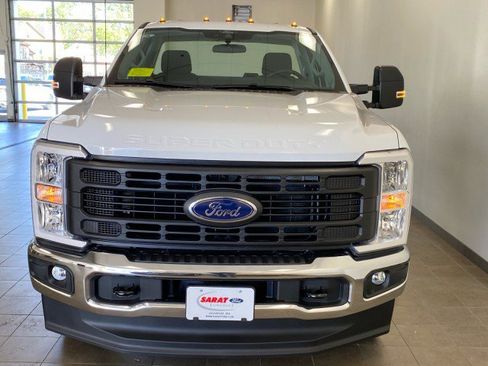New 2026 Ford F250 XL w/ XL Chrome Package AWD/4WD image 10