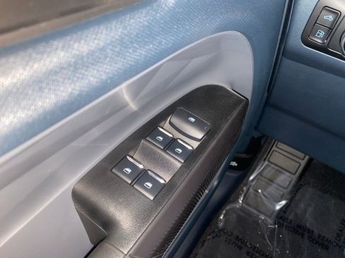 New 2025 Ford Maverick XL w/ Equipment Group 101A image 14