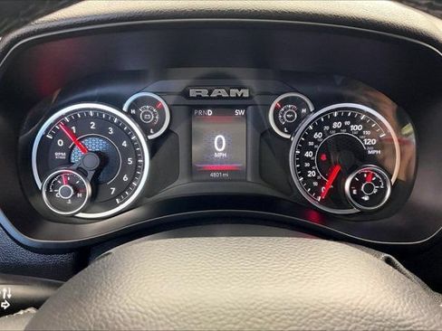 Used 2025 RAM 2500 Big Horn AWD/4WD image 22
