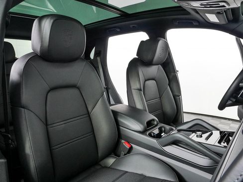 New 2026 Porsche Cayenne AWD/4WD image 24