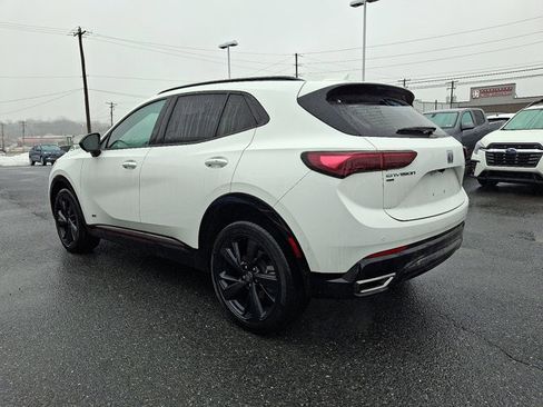 Used 2025 Buick Envision Sport Touring image 4