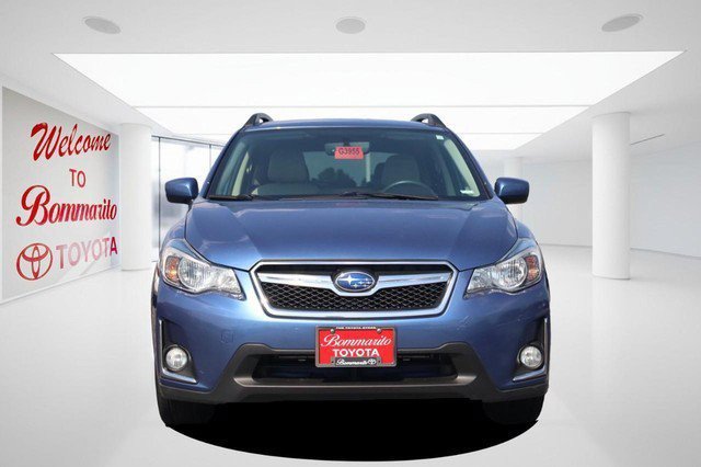 Used 2017 Subaru Crosstrek 2.0i Premium AWD/4WD image 4
