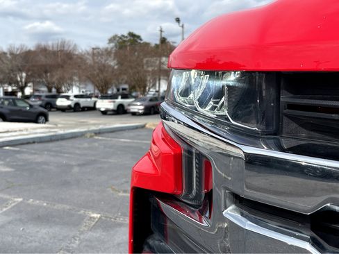 Used 2020 Chevrolet Silverado 1500 LT image 21