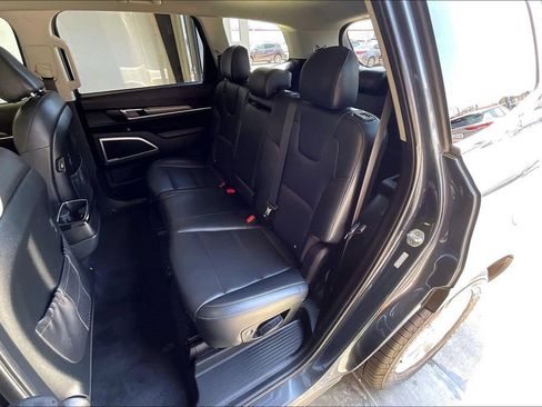 Used 2021 Kia Telluride LX FWD image 26