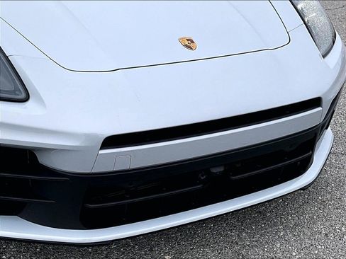 Certified 2025 Porsche Panamera image 20