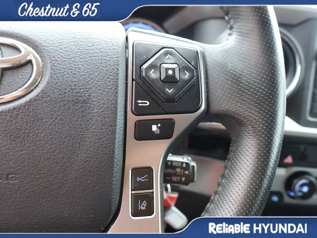 Used 2018 Toyota Tacoma SR5 RWD image 27