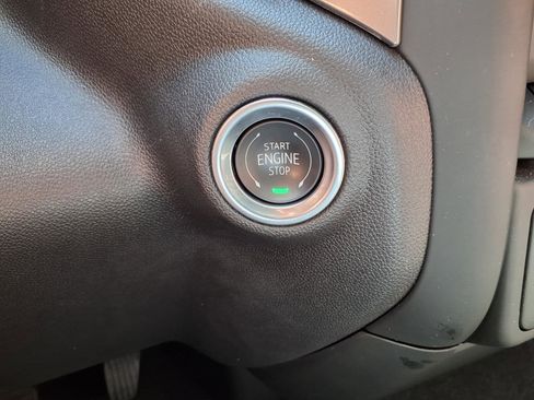 Used 2025 Chevrolet Silverado 1500 Custom w/ LPO, Dark Essentials Package AWD/4WD image 16