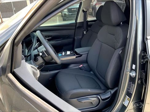 New 2026 Hyundai Tucson Blue SE image 7
