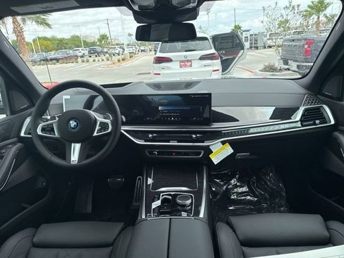 New 2026 BMW X5 xDrive50e w/ M Sport Package AWD/4WD image 9