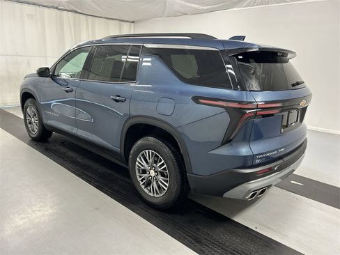 New 2026 Chevrolet Traverse LT w/ Driver Confidence Package image 6