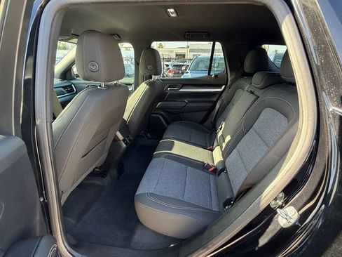 Certified 2025 GMC Terrain Elevation w/ Black Edition AWD/4WD image 14