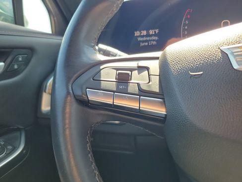 Used 2024 Cadillac XT4 Luxury FWD image 24