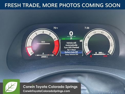 Used 2025 Toyota Highlander XSE image 12