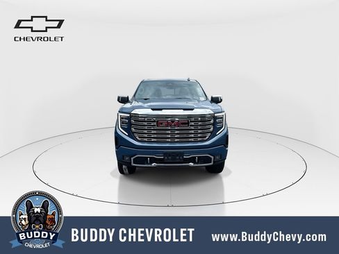 Used 2025 GMC Sierra 1500 Denali w/ Denali Reserve Package AWD/4WD image 3