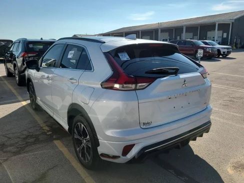 Used 2022 Mitsubishi Eclipse Cross SEL AWD/4WD image 3