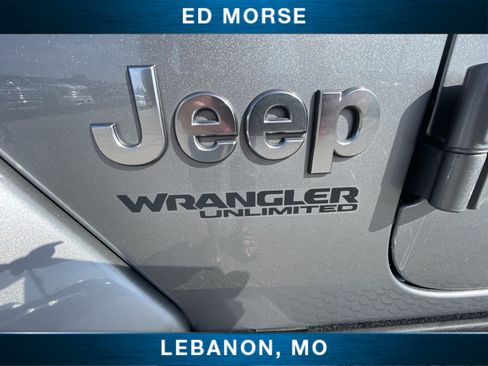 Used 2021 Jeep Wrangler Unlimited Sahara AWD/4WD image 28