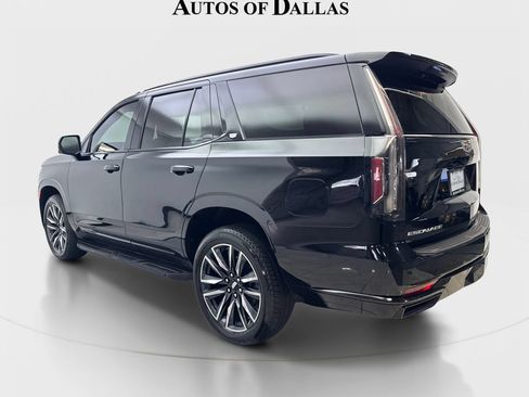 Used 2023 Cadillac Escalade Sport AWD/4WD image 9