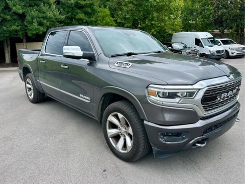 Used 2019 RAM 1500 Limited AWD/4WD image 3
