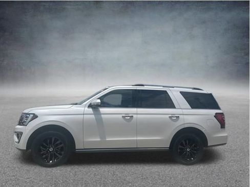 Used 2019 Ford Expedition Limited RWD image 2