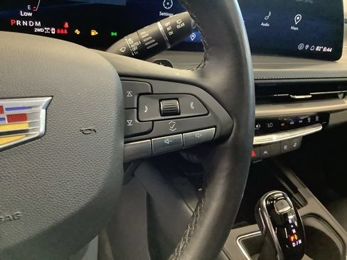 Used 2024 Cadillac XT4 Premium Luxury AWD/4WD image 23