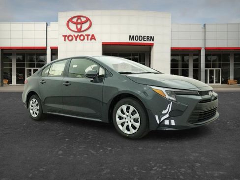 New 2026 Toyota Corolla LE FWD image 10