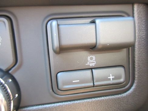 New 2026 GMC Yukon AT4 Ultimate AWD/4WD image 20