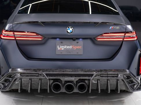 Used 2025 BMW M5 AWD/4WD image 19