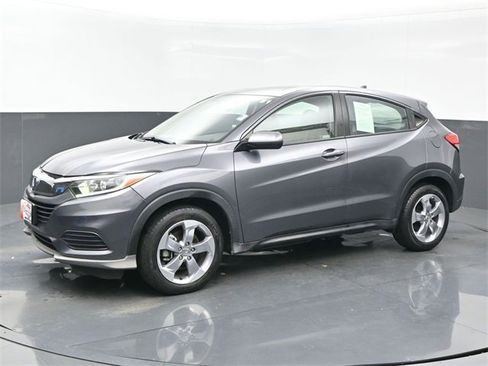Certified 2021 Honda HR-V LX image 2