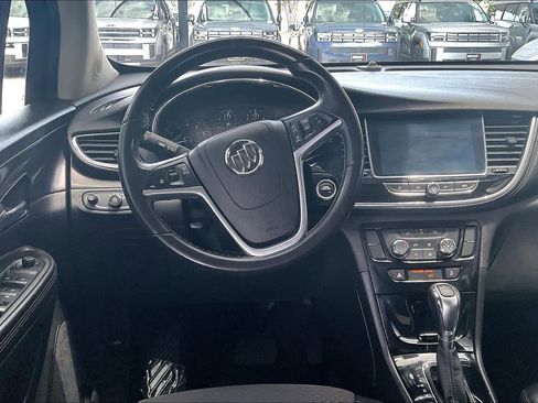 Used 2020 Buick Encore Preferred AWD/4WD image 6