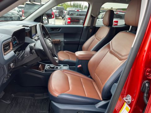 Certified 2024 Ford Maverick Lariat w/ 4K Tow Package AWD/4WD image 6