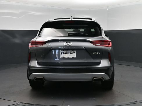 Certified 2022 INFINITI QX50 Essential FWD image 6