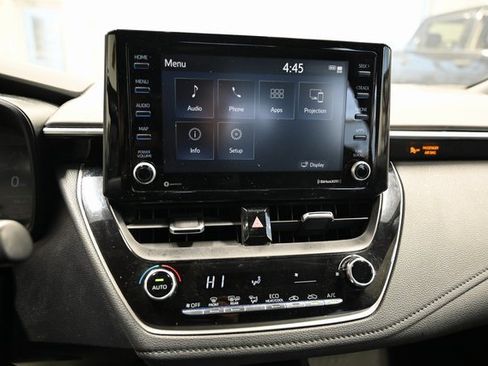Used 2022 Toyota Corolla SE image 15