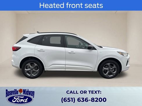 Used 2023 Ford Escape ST-Line w/ Tech Pack #1 image 9