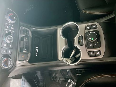 Used 2022 GMC Terrain AT4 w/ Infotainment Package II image 25