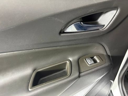 Used 2023 Chevrolet Equinox LT FWD image 40