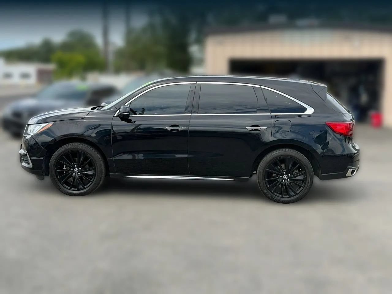 Used 2017 Acura MDX w/ Technology Package AWD/4WD image 5