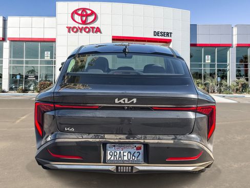 Used 2025 Kia K4 FWD image 6