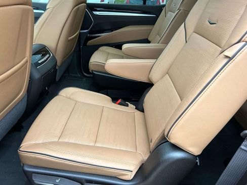 New 2026 Cadillac Escalade Luxury w/ Touring Package image 19