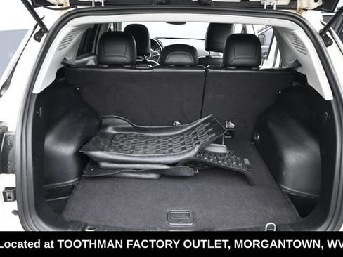 Used 2017 Jeep Compass Latitude AWD/4WD image 6