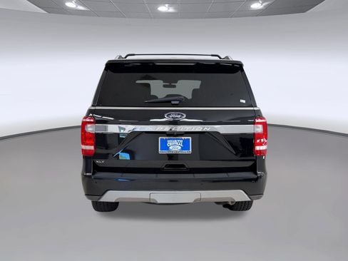Used 2021 Ford Expedition XLT RWD image 10