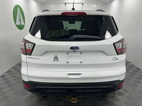 Used 2017 Ford Escape SE w/ SE Sport Appearance Package AWD/4WD image 5