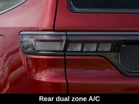 New 2026 Jeep Grand Wagoneer Summit image 9