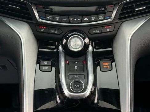 Used 2022 Acura TLX image 40