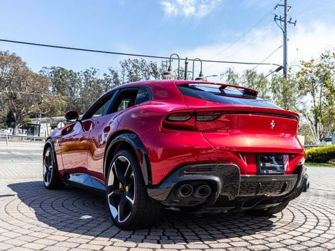 Used 2023 Ferrari Purosangue AWD/4WD image 25