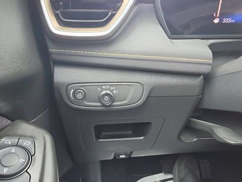 Certified 2024 Chevrolet TrailBlazer ACTIV w/ Driver Confidence Package FWD image 9