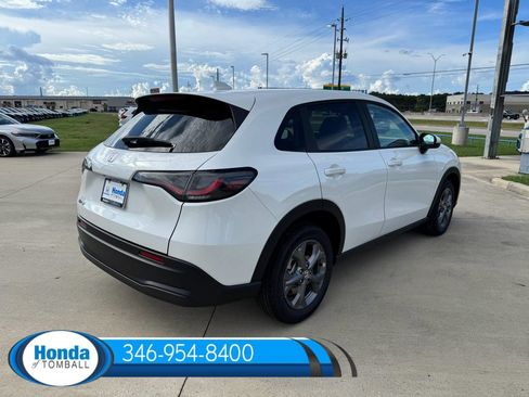 New 2026 Honda HR-V LX image 6